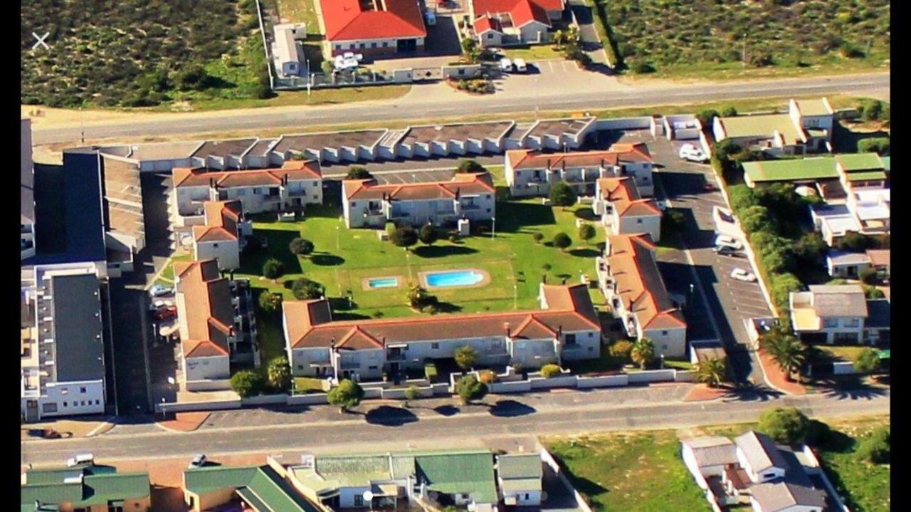 Modern Apartment Close To Kite Beach Langebaan Exterior foto